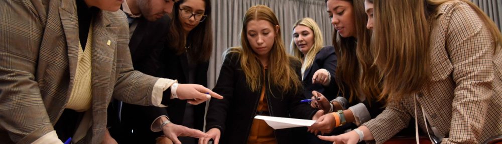 Con universitarios de todo el país y la región, comenzó en Diputados el programa «Cambio de Roles»