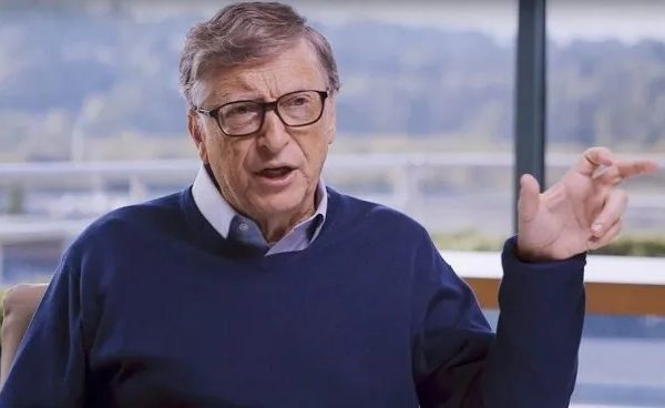 Cuál es la profesión que corre riesgo por la Inteligencia Artificial, según Bill Gates