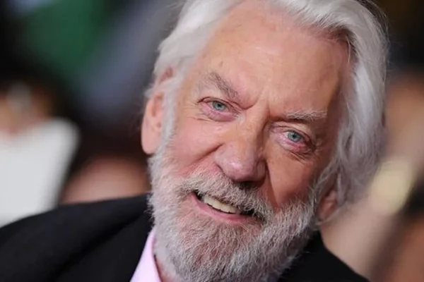 Murió una leyenda del cine, el actor Donald Sutherland