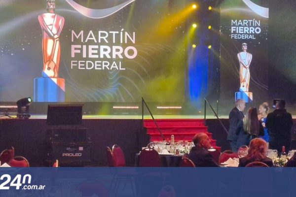 Entregaron los Premios Martín Fierro Federal: Canal 7 de Mendoza ganó el oro en televisión y Claudio Lassiar en radio