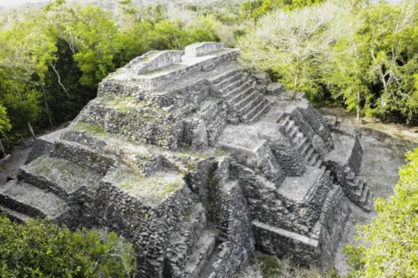 Abren al público en México Ichkabal, la antigua ciudad maya considerada el Egipto americano por la grandeza de sus pirámides