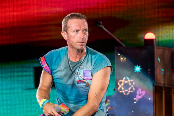 Escuchá ‘We pray’: la colaboración de Coldplay con Tini, Burna Boy, Little Simz y Elyanna