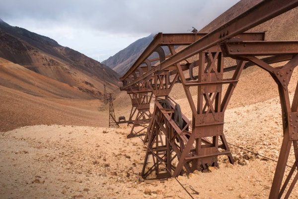 A 4 mil metros de altura. El cable carril del oro, un hito de la ingeniería que se transformó en atracción