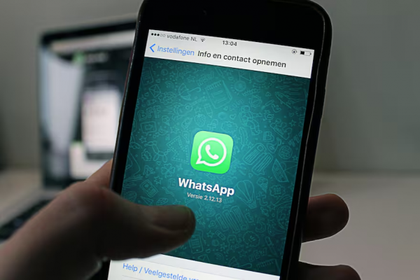 Cómo eliminar los “archivos basura” de WhatsApp para liberar espacio