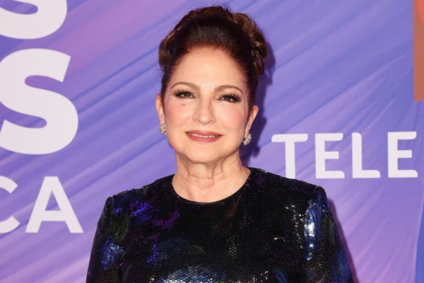 El duro accidente de Gloria Estefan: se rompió la espalda, casi se muere y estuvo meses sin caminar