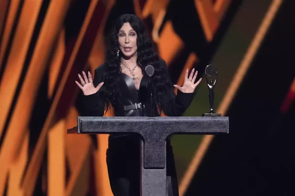 Cher, Mary J. Blige y Ozzy Osbourne entraron en el Salón de la Fama del Rock and Roll