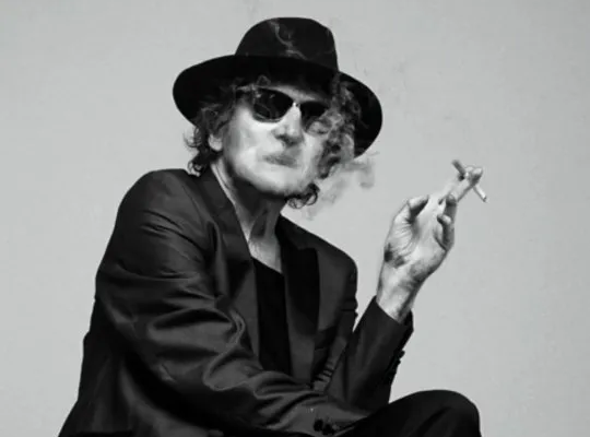 Charly García cumplió 73 años: las vidas musicales de un artista irrepetible