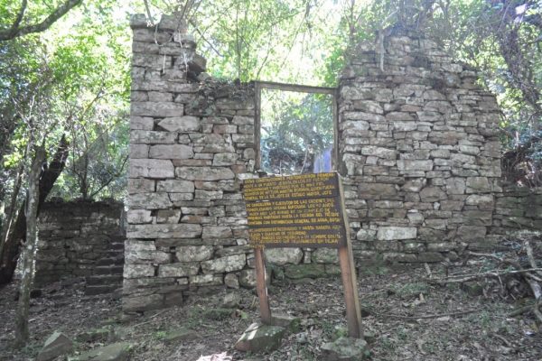 Un Argentino en la Triple Frontera: Las otras ruinas de San Ignacio