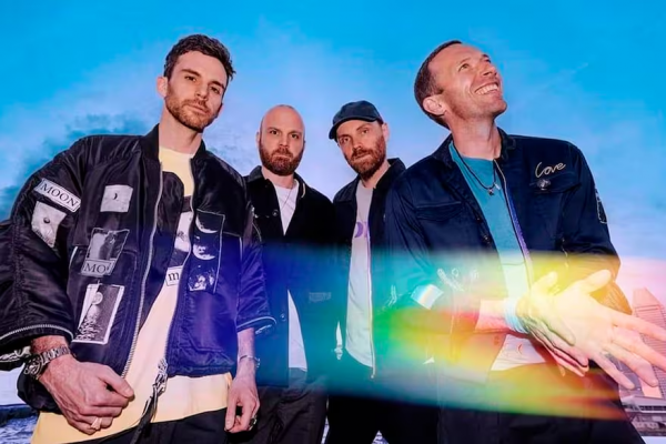 Escuchá completo el nuevo disco de Coldplay, «Moon Music»: estribillos para corear en los estadios y todos los argentinos que participan