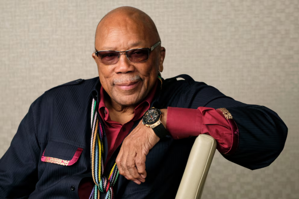 Quincy Jones recibió un Óscar honorífico en un homenaje póstumo