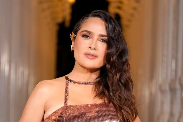 Salma Hayek: entre el realismo mágico de la cotidianeidad y las anécdotas desopilantes de su etapa como productora