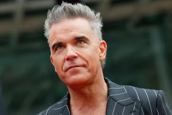 Robbie Williams pide tomar medidas para evitar tragedias como la de Liam Payne