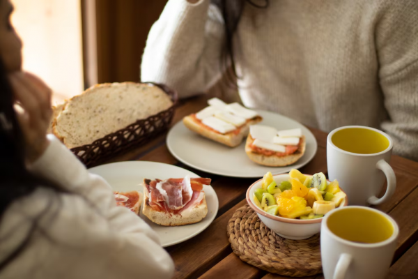 Rico en proteínas y sin azúcar: así es el desayuno que se prepara en cinco minutos y que recomienda una experta de Harvard