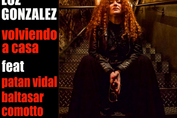 La cantante Luz González presentó «Volviendo a casa»