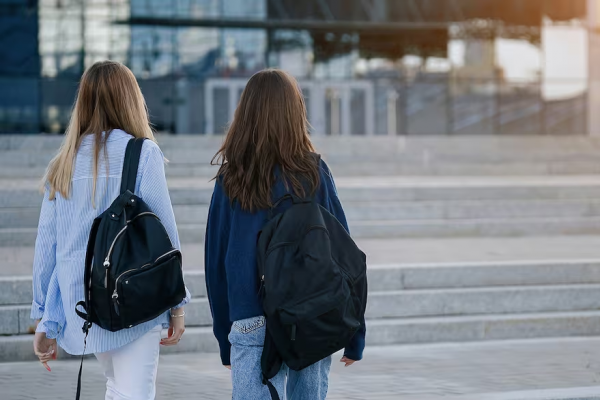 Púberes, adolescentes y programas: cómo invitarlos a descubrir otras formas de pasarla bien